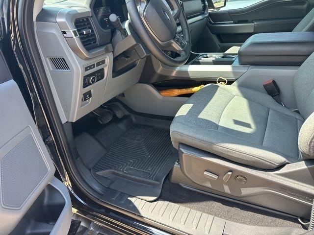 Ford F-150 XLT SuperCrew 2WD 2024