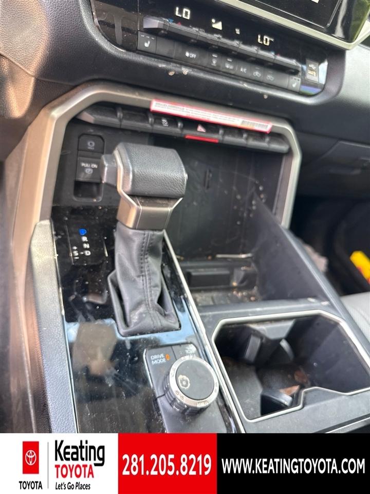 Toyota Tundra SR5 CrewMax 2WD 2024