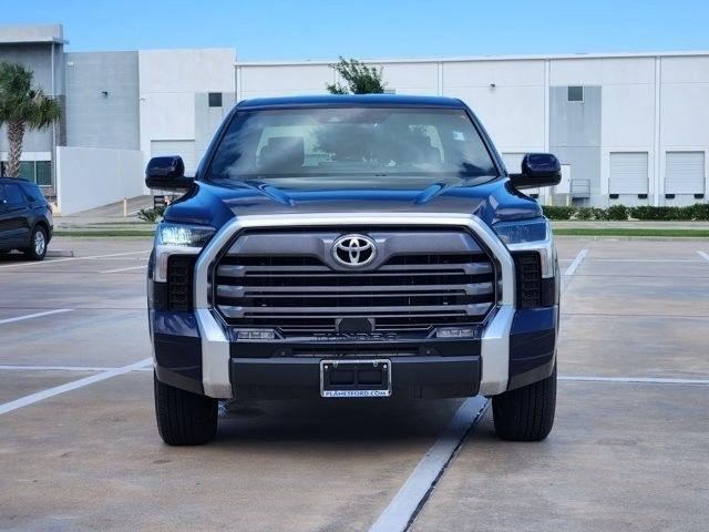 Toyota Tundra Limited CrewMax 4WD 2026