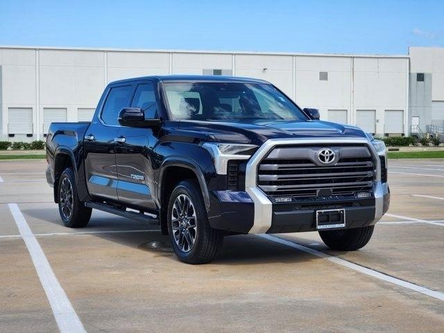 Toyota Tundra Limited CrewMax 4WD 2026