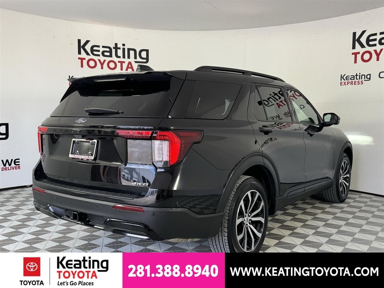 Ford Explorer  2025
