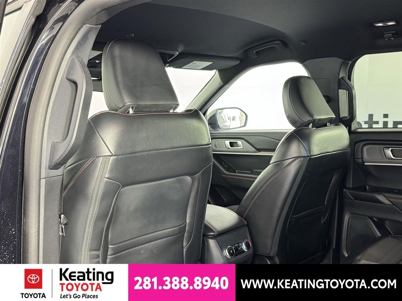 Ford Explorer  2025