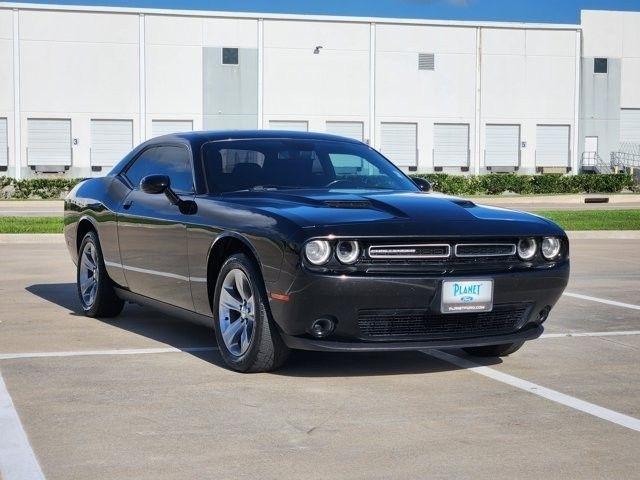 Dodge Challenger SXT 2020