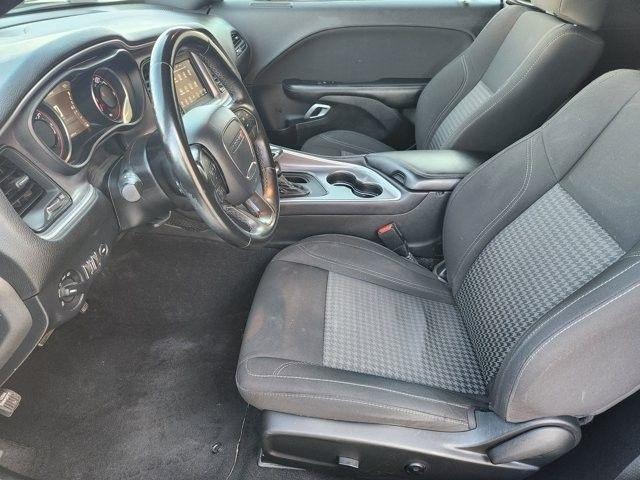 Dodge Challenger SXT 2020