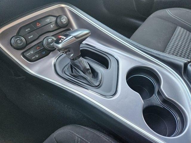 Dodge Challenger SXT 2020