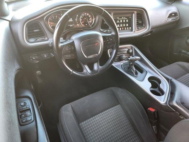 Dodge Challenger SXT 2020