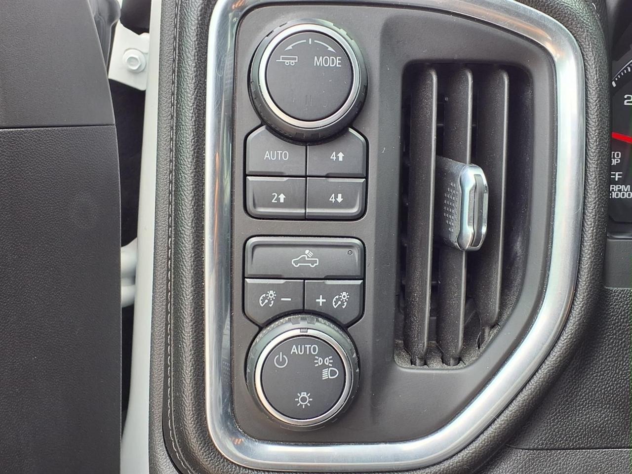 Chevrolet Silverado 1500  2020