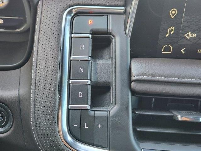 GMC Yukon SLT 2WD 2024
