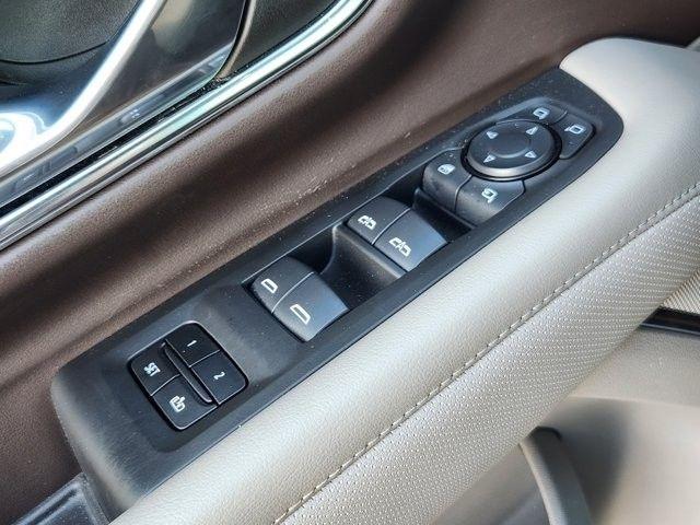 GMC Yukon SLT 2WD 2024