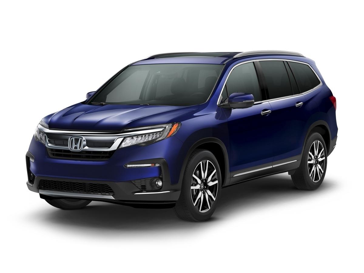 Honda Pilot Touring w/Rear Captains Chairs 2022