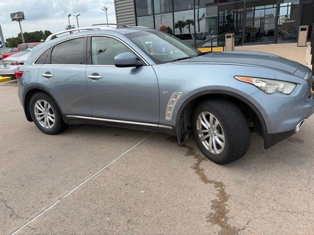 Infiniti QX70 Base AWD 2017