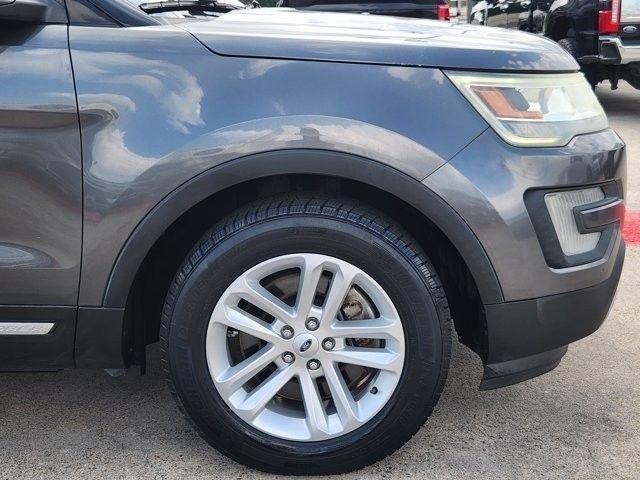 Ford Explorer XLT FWD 2016