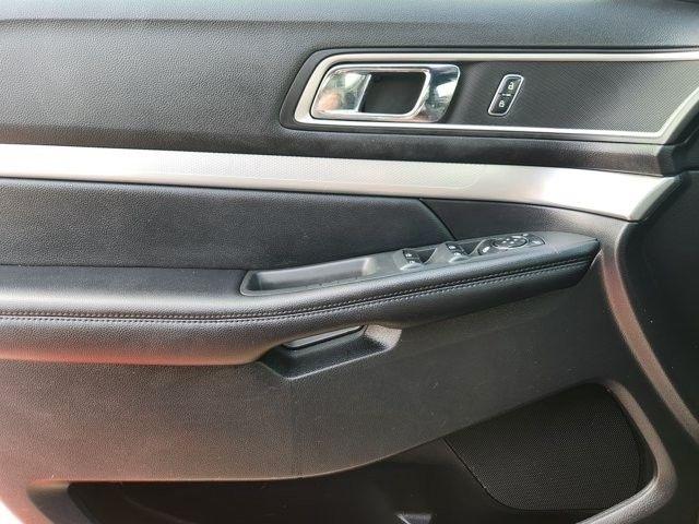 Ford Explorer XLT FWD 2016