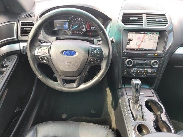 Ford Explorer XLT FWD 2016