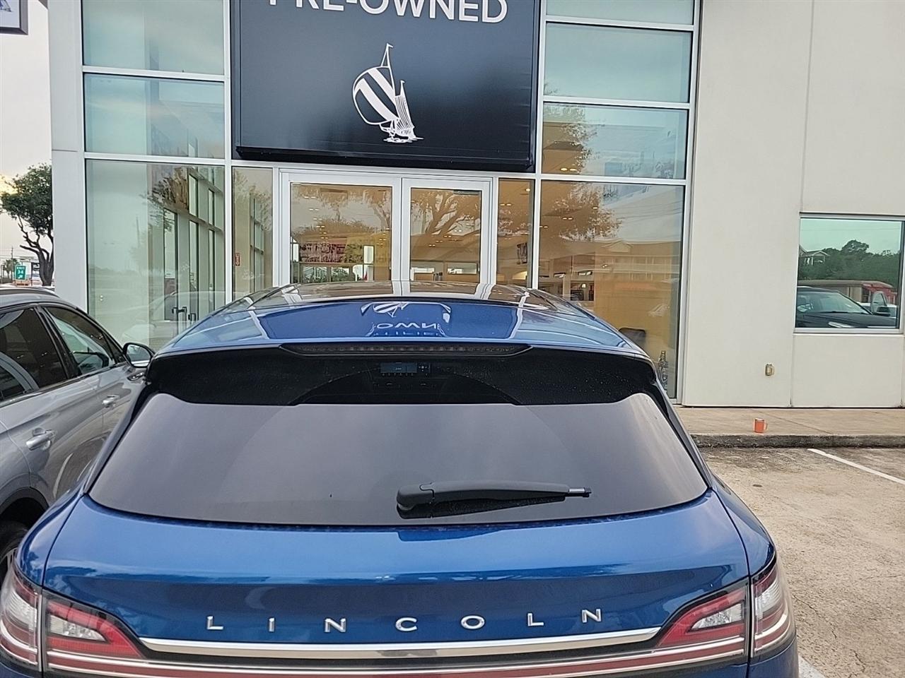 Lincoln Nautilus Reserve AWD 2021