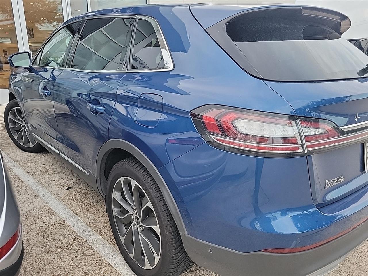 Lincoln Nautilus Reserve AWD 2021