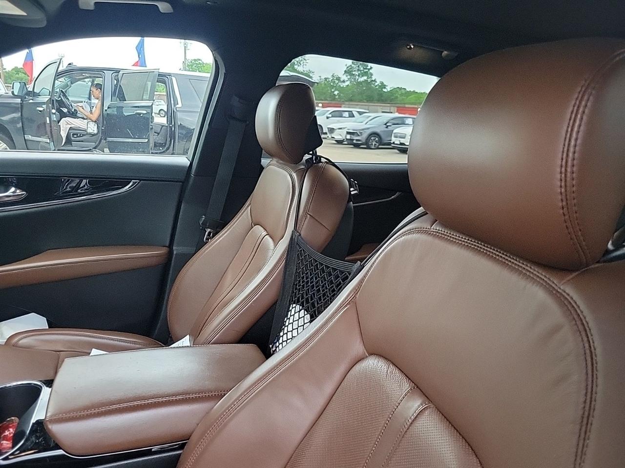 Lincoln Nautilus Reserve AWD 2021
