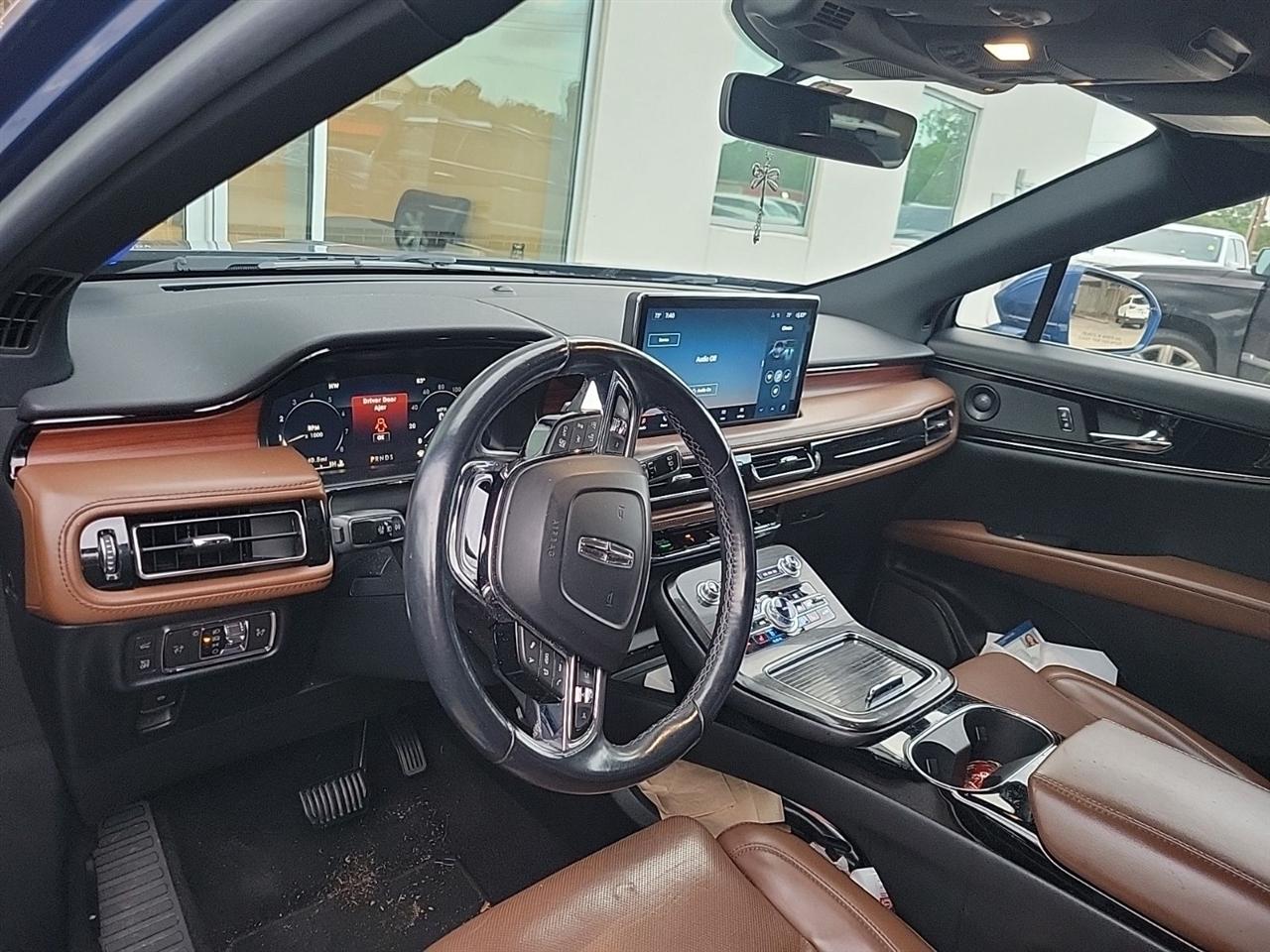 Lincoln Nautilus Reserve AWD 2021