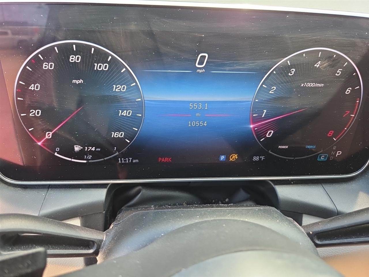 Mercedes-Benz GLC-Class GLC300 2024