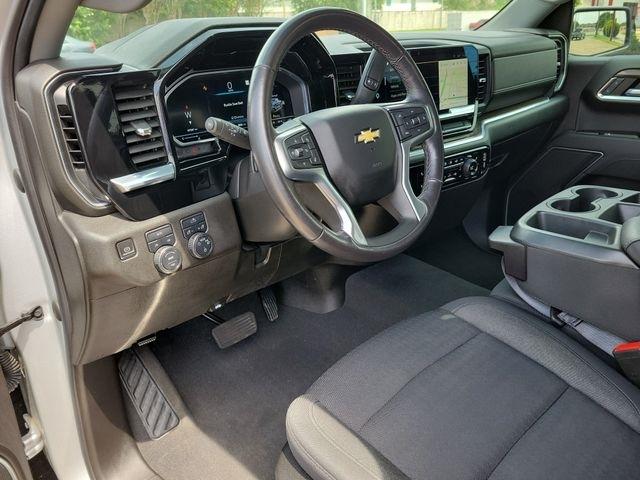 Chevrolet Silverado 1500 LT-L Crew Cab 4WD 2022