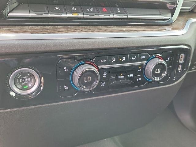Chevrolet Silverado 1500 LT-L Crew Cab 4WD 2022