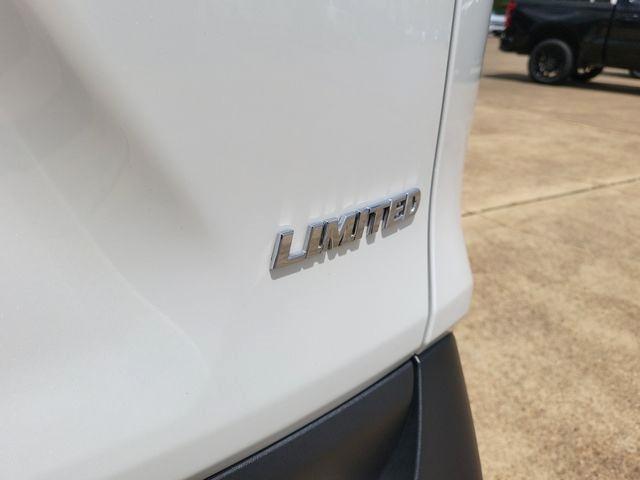 Toyota RAV4 Limited 2025