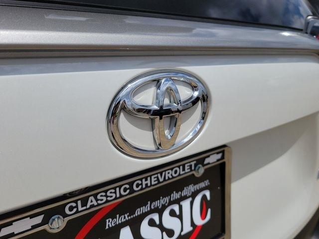 Toyota RAV4 Limited 2025