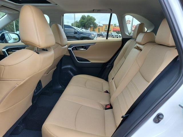 Toyota RAV4 Limited 2025