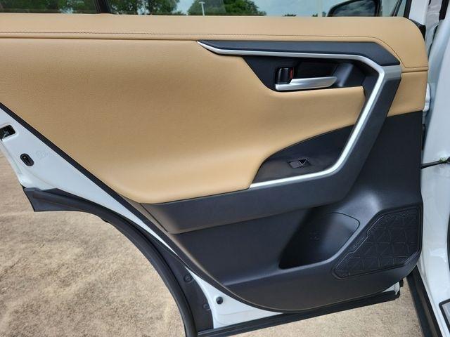 Toyota RAV4 Limited 2025