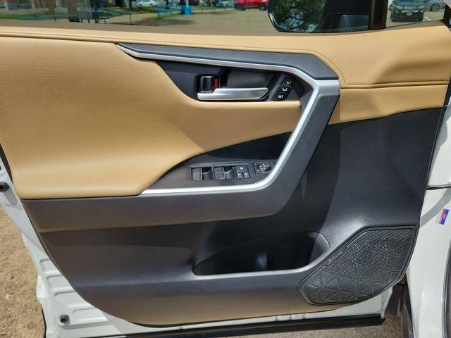 Toyota RAV4 Limited 2025