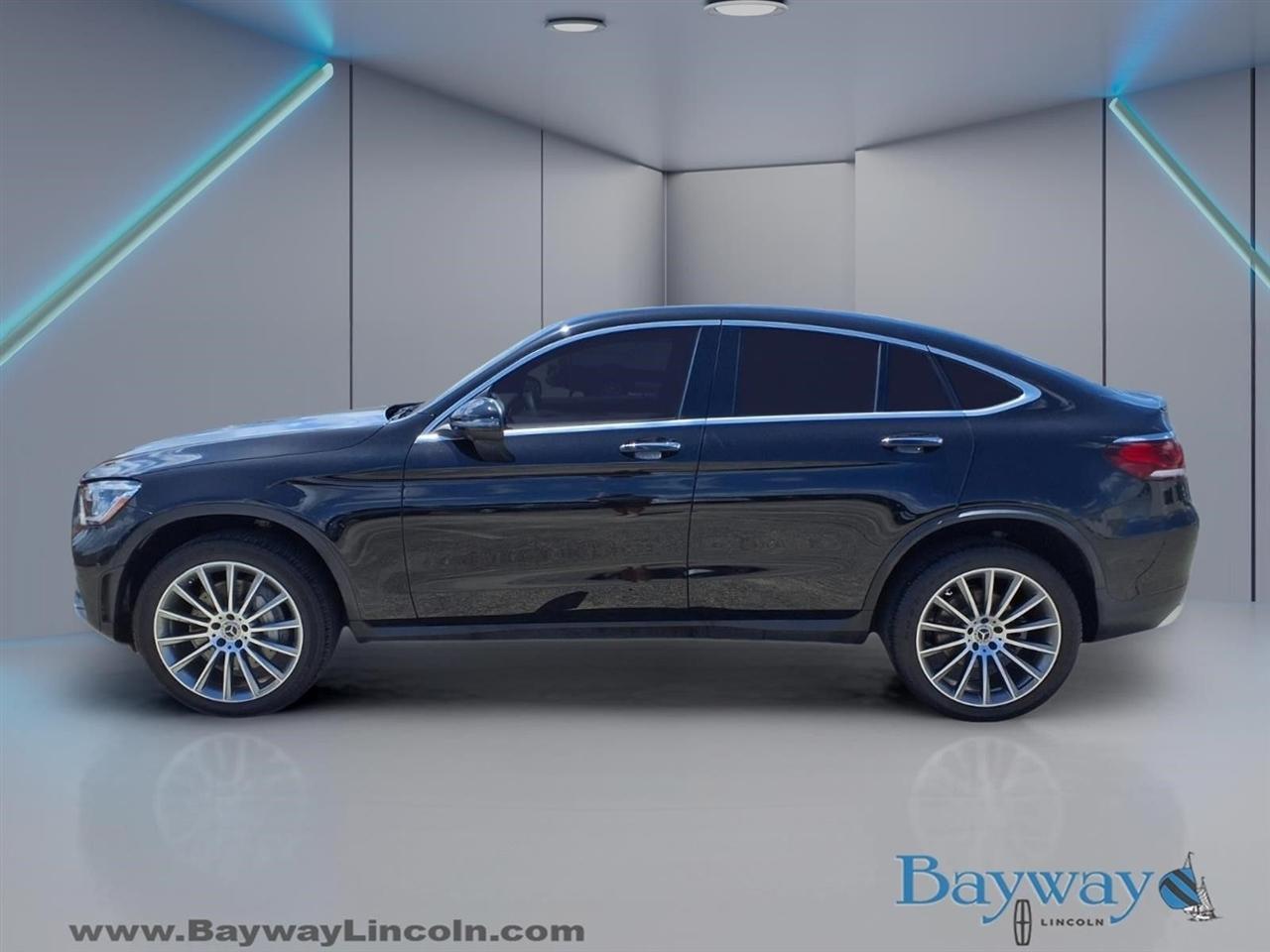 Mercedes-Benz GLC-Class Coupe GLC300 4MATIC 2022