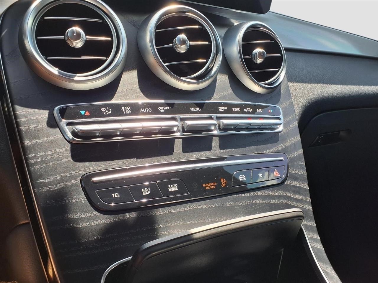 Mercedes-Benz GLC-Class Coupe GLC300 4MATIC 2022