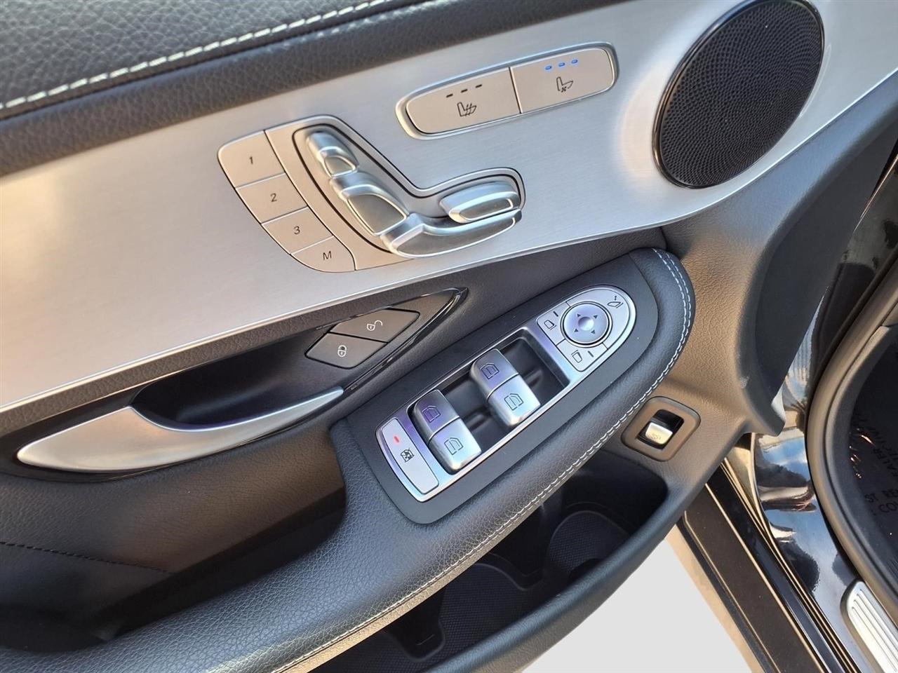 Mercedes-Benz GLC-Class Coupe GLC300 4MATIC 2022