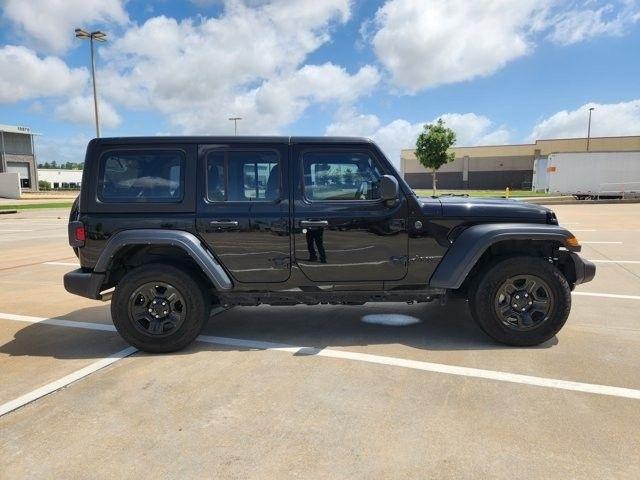 Jeep Wrangler Sport 2025