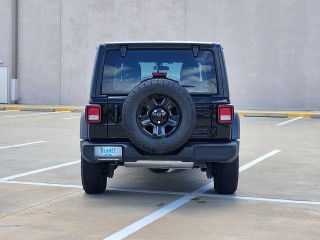 Jeep Wrangler Sport 2025
