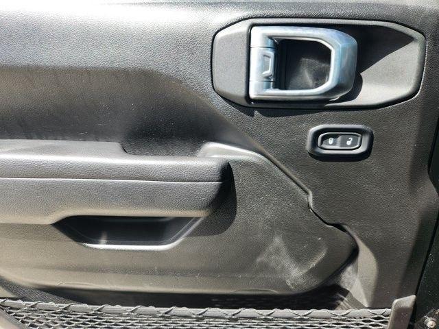 Jeep Wrangler Sport 2025