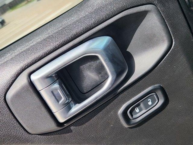 Jeep Wrangler Sport 2025