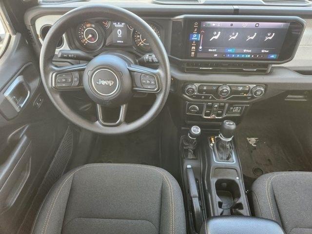 Jeep Wrangler Sport 2025