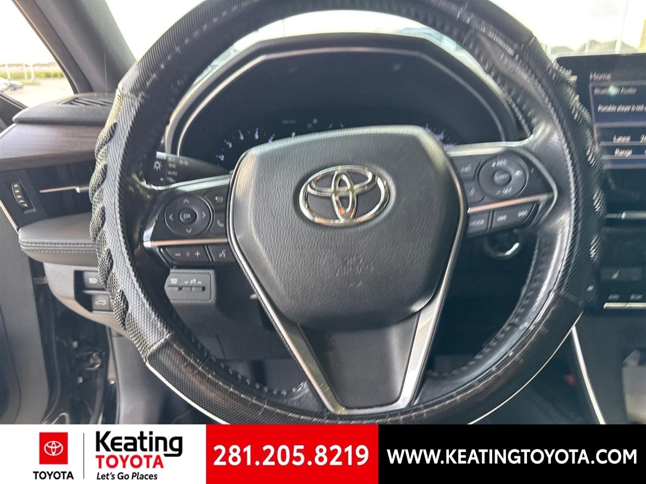 Toyota Avalon XLE 2019