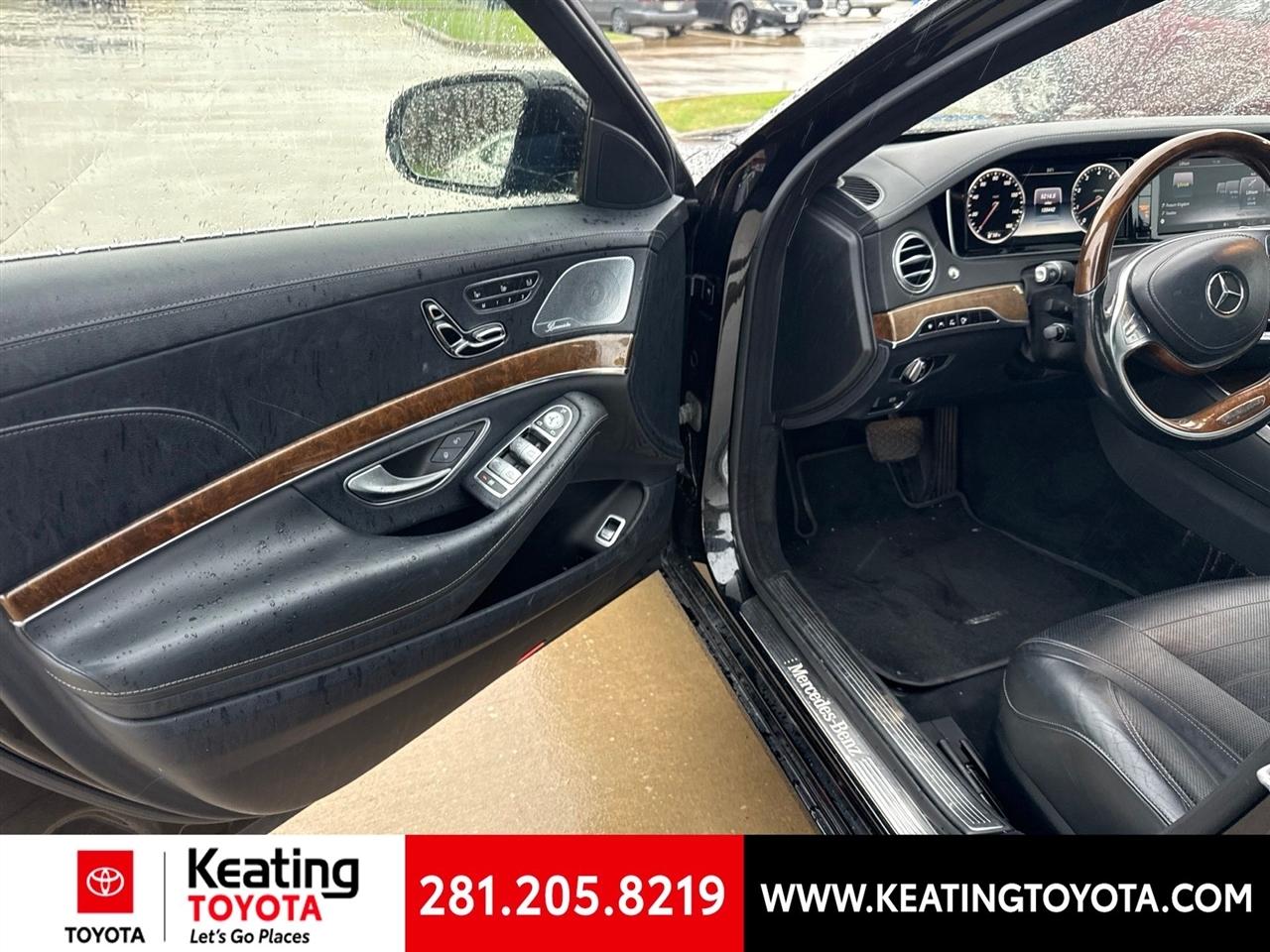Mercedes-Benz S-Class S550 2015