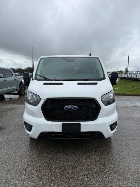 Ford Transit 350 Wagon Low Roof XL w/Sliding Pass. 148-in. WB 2024