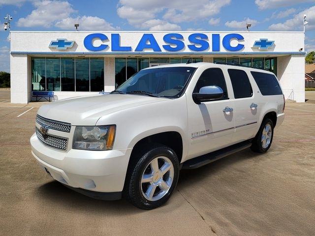 Chevrolet Suburban LTZ 1500 4WD 2011