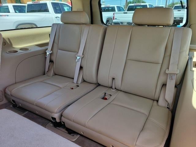 Chevrolet Suburban LTZ 1500 4WD 2011