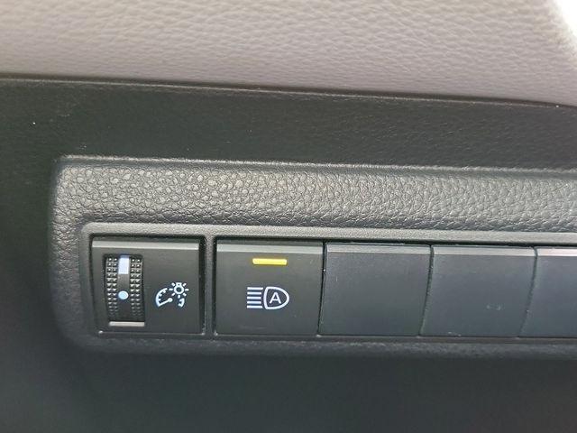 Toyota Corolla XSE Hatchback CVT 2021