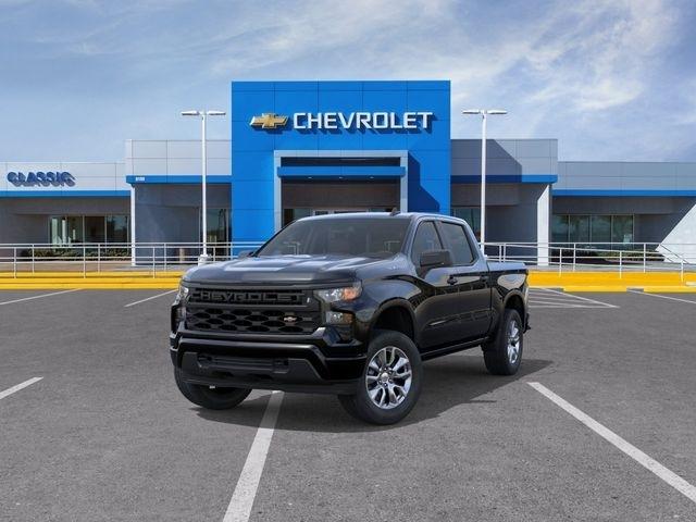 Chevrolet Silverado 1500 Custom Crew Cab 2WD 2026