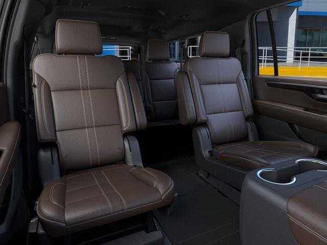 Chevrolet Suburban High Country 4WD 2026