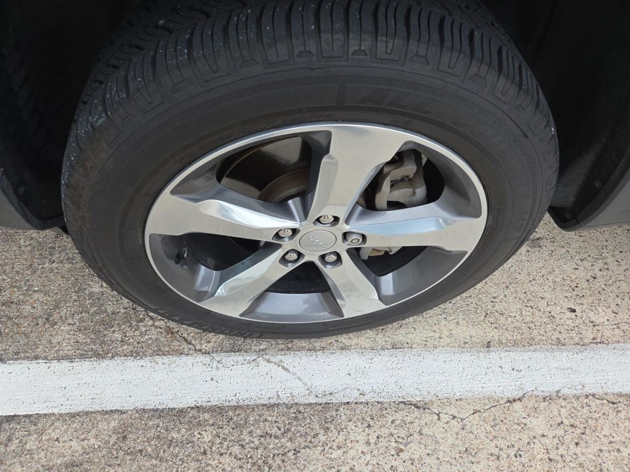 Jeep Grand Cherokee L Limited 2WD 2022
