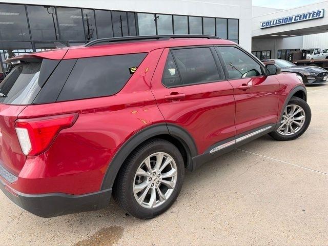 Ford Explorer XLT 2021