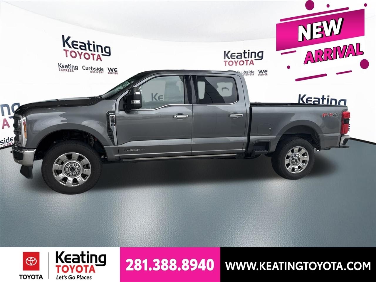 Ford F-250 SD Lariat Crew Cab 4WD 2025