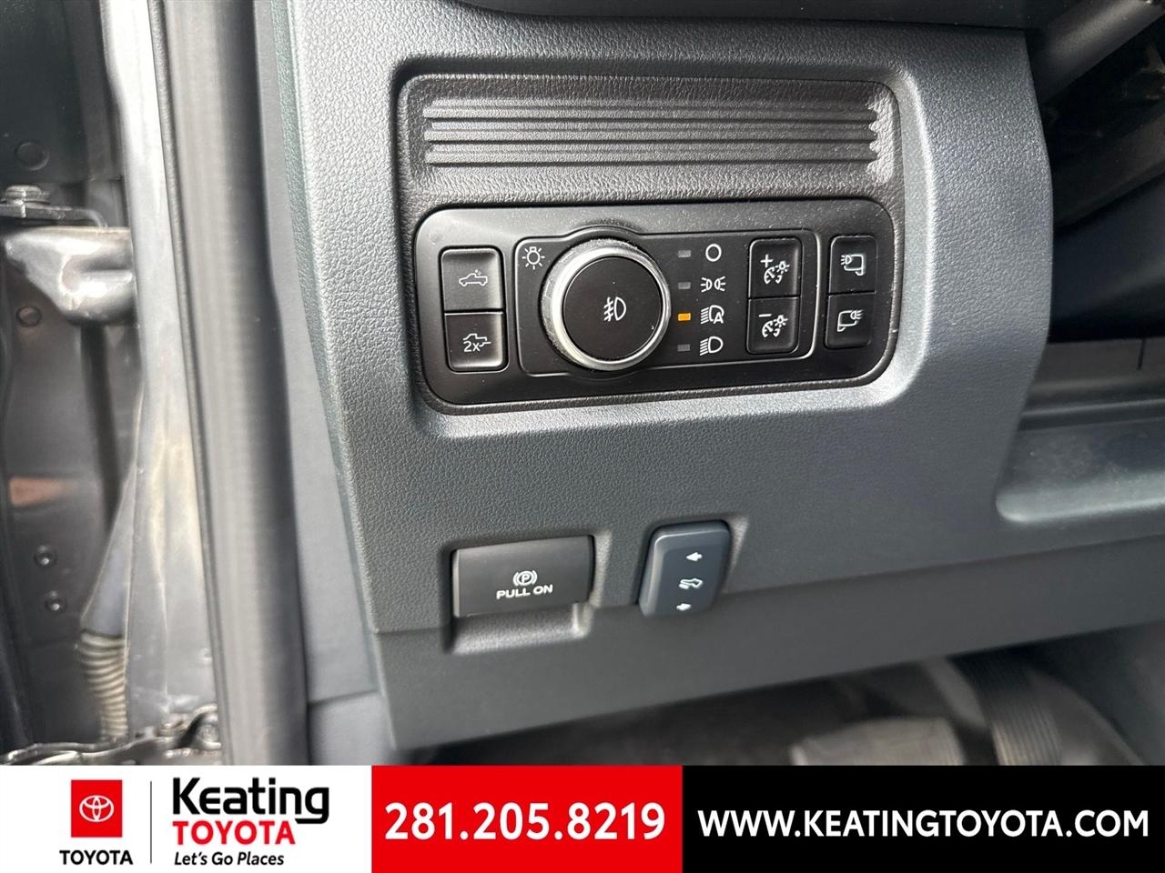 Ford F-250 SD Lariat Crew Cab 4WD 2025